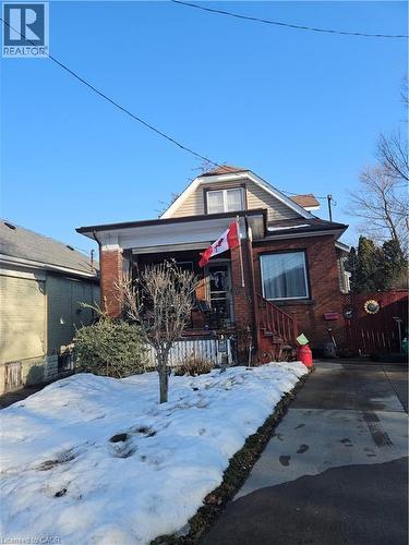 253 S GROSVENOR Avenue S  Hamilton, ON L8M 3L8