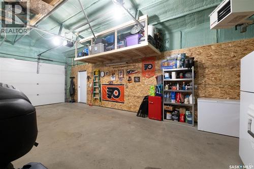 320 B Avenue, Shellbrook Rm No. 493, SK - Indoor Photo Showing Garage