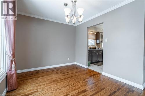 19 Valery Court, Hamilton, ON - Indoor Photo Showing Other Room
