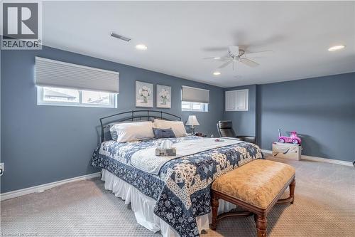 19 Valery Court, Hamilton, ON - Indoor Photo Showing Bedroom