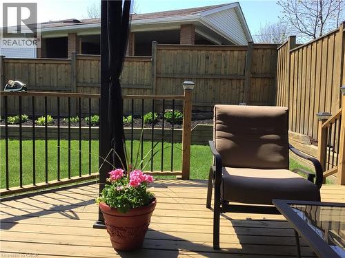 19 Valery Court, Hamilton, ON - Outdoor With Exterior