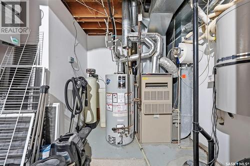 10 Meadows Place, Watrous, SK - Indoor Photo Showing Basement
