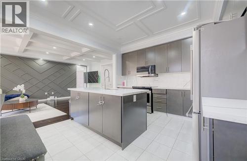 524 Linden Drive, Cambridge, ON - Indoor Photo Showing Kitchen