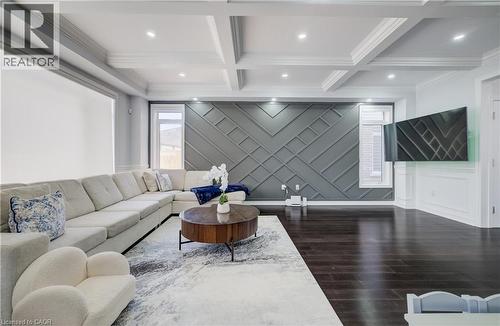 524 Linden Drive, Cambridge, ON - Indoor Photo Showing Living Room
