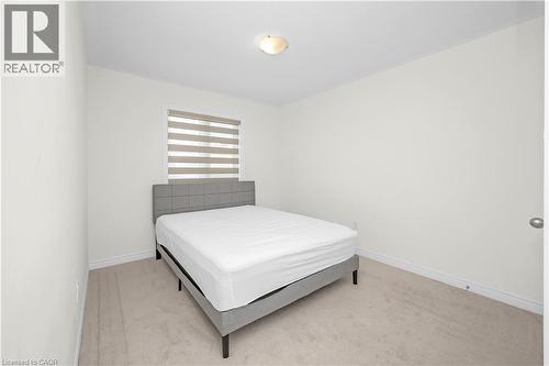 3131 Goodyear Road, Burlington, ON - Indoor Photo Showing Bedroom