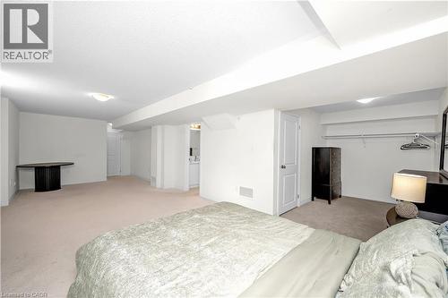 3131 Goodyear Road, Burlington, ON - Indoor Photo Showing Bedroom