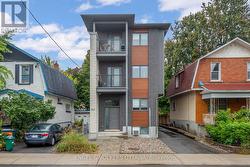 4 - 569 MCLEOD STREET  Ottawa, ON K1R 5R2