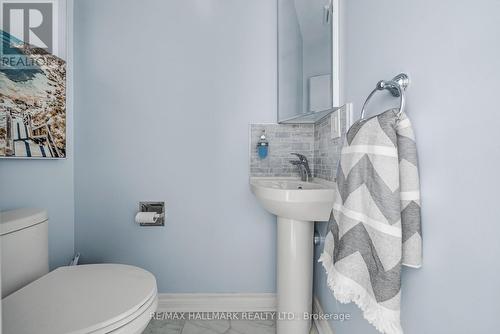 64 Sylvan Valley Way, Toronto, ON - Indoor Photo Showing Bathroom