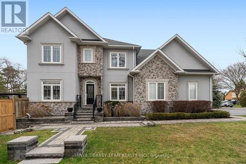 1 CENTRE STREET W  Whitby, ON L1M 1C1