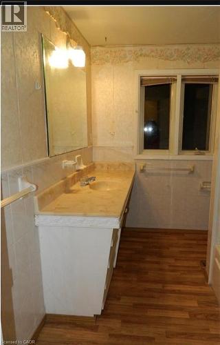 134 Greenbrier Drive, Waterloo, ON - Indoor Photo Showing Other Room