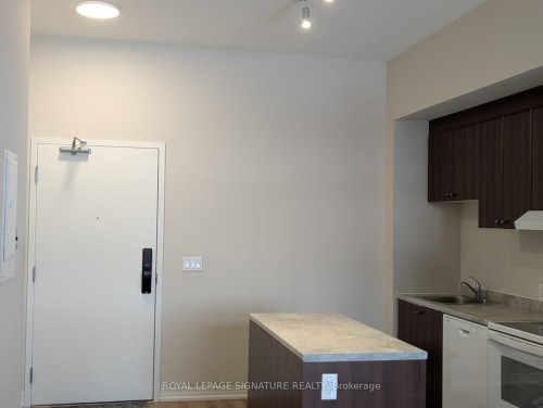 Up27-50 Herrick Avenue, St. Catharines, ON - Indoor Photo Showing Kitchen