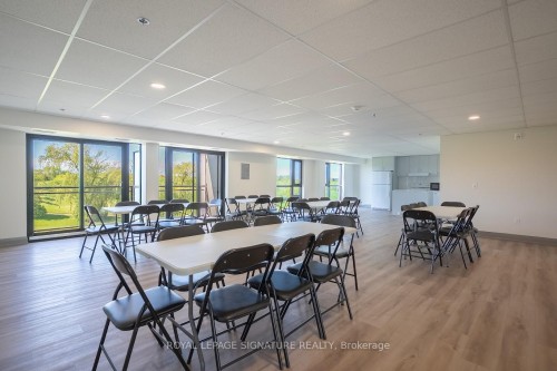Up27-50 Herrick Avenue, St. Catharines, ON - Indoor Photo Showing Dining Room