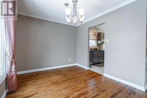 19 Valery Court, Hamilton, ON - Indoor Photo Showing Other Room