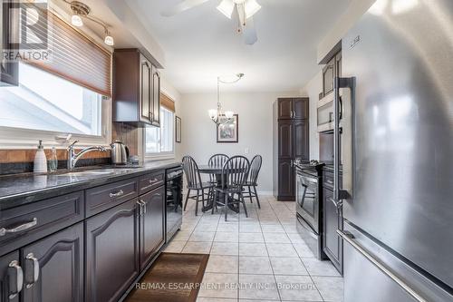 19 Valery Court, Hamilton, ON - Indoor