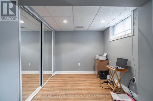 19 Valery Court, Hamilton, ON - Indoor Photo Showing Other Room