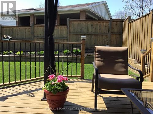 19 Valery Court, Hamilton, ON - Outdoor With Exterior