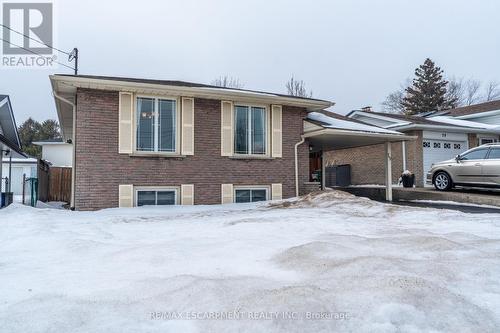 19 Valery Court, Hamilton, ON - Outdoor