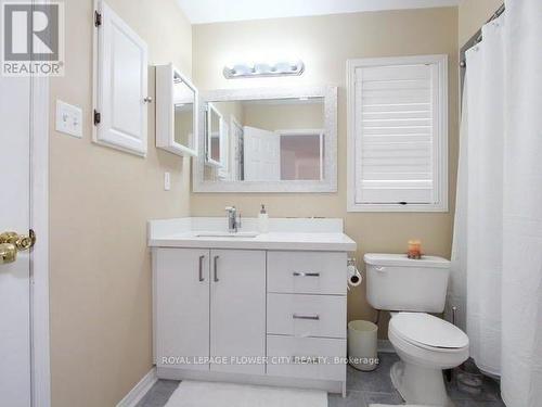9 Maddybeth Crescent, Brampton, ON - Indoor Photo Showing Bathroom