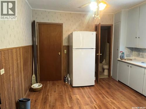 328 Windsor Avenue, Porcupine Plain, SK - Indoor Photo Showing Kitchen