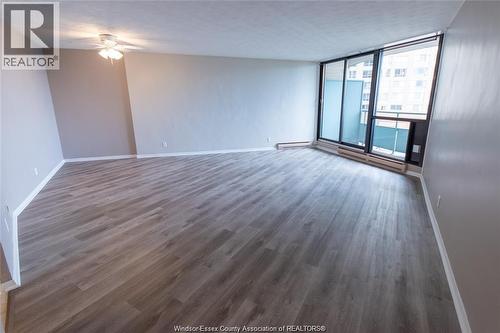 111 Riverside Unit# 404, Windsor, ON - Indoor Photo Showing Other Room