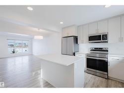 #2 1237 KESWICK DR SW  Edmonton, AB T6W 5P2