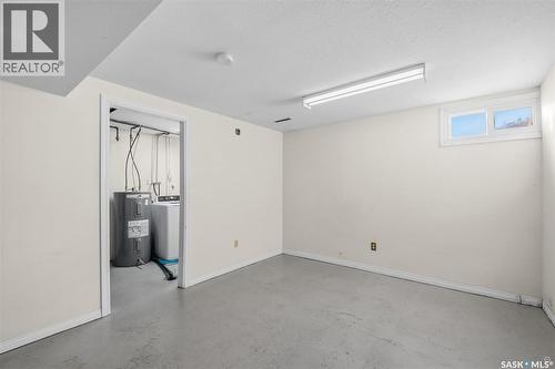 824-826 28Th Street E, Prince Albert, SK - Indoor Photo Showing Other Room