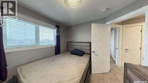 414 Ells Way, Saskatoon, SK - Indoor Photo Showing Bedroom