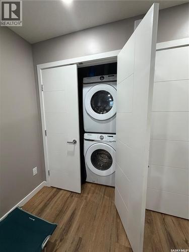 414 Ells Way, Saskatoon, SK - Indoor Photo Showing Laundry Room