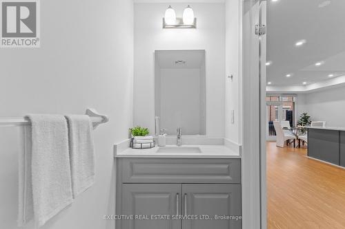 13 Ormand Terrace, Caledon, ON - Indoor Photo Showing Bathroom