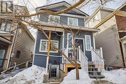 146 ASHDALE AVENUE  Toronto, ON M4L 2Y9