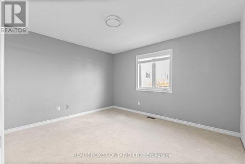 Bedroom 2 - 2014 Jasper Avenue, Ottawa, ON - Indoor Photo Showing Other Room