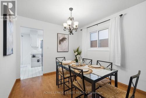 253 Michael Boulevard, Whitby, ON - Indoor Photo Showing Dining Room