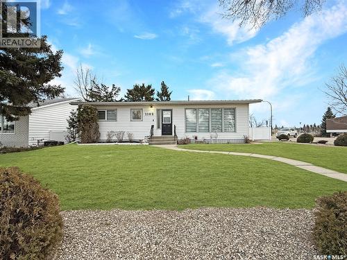 1102 Golden PLACE  Swift Current, SK S9H 2A6