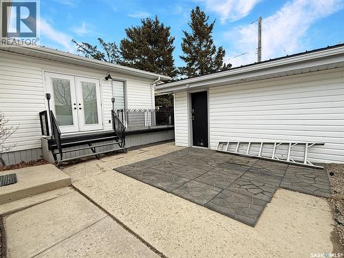 1102 Golden Place, Swift Current, SK - Outdoor With Exterior