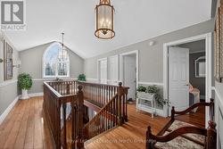 Upper Hall with vaulted ceiling - 