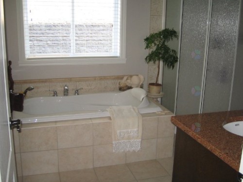 Salle de bains - 7840 Rue Lemelin, Brossard, QC - Indoor Photo Showing Bathroom