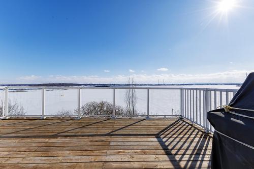 Vue sur l'eau - 183 Ch. Du Fleuve, Pointe-Des-Cascades, QC - Outdoor With Body Of Water With Balcony With View