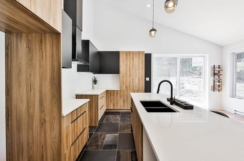 Cuisine - 750 5E Rang, Sainte-Julienne, QC - Indoor Photo Showing Kitchen With Double Sink