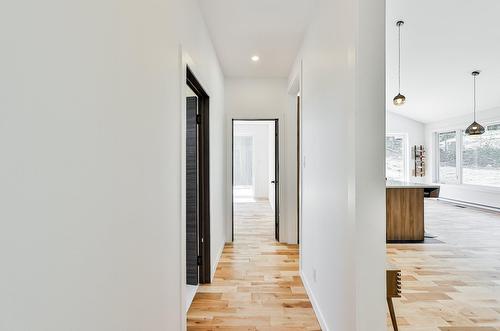 Corridor - 750 5E Rang, Sainte-Julienne, QC - Indoor Photo Showing Other Room