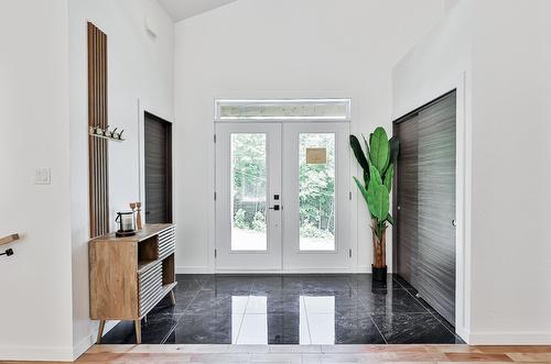 Hall d'entrée/Vestibule - 750 5E Rang, Sainte-Julienne, QC - Indoor Photo Showing Other Room