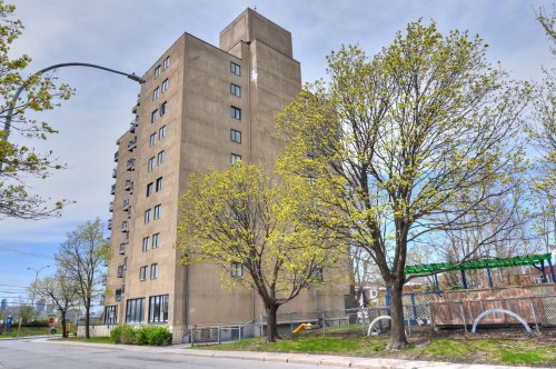 Face arrière - 109-231 Rue Riverside, Saint-Lambert, QC - Outdoor With Facade