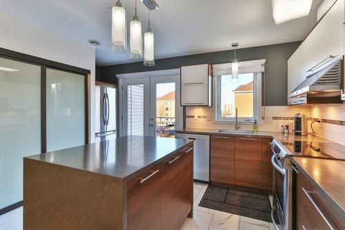 Cuisine - 6-6060 Rue Gabrielle-Roy, Longueuil (Saint-Hubert), QC - Indoor Photo Showing Kitchen