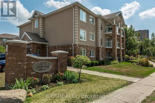 18 - 39 COULTER STREET  Barrie, ON L4N 6L9