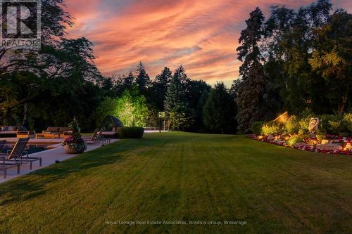 19 Lorraine Gardens, Toronto, ON - Outdoor