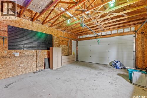 3618 Fairlight Drive, Saskatoon, SK - Indoor Photo Showing Garage