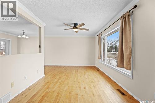 3618 Fairlight Drive, Saskatoon, SK - Indoor Photo Showing Other Room