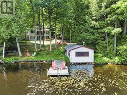 1091 MCARTHUR POINT ROAD Lake Of Bays, ON P0B 1A0