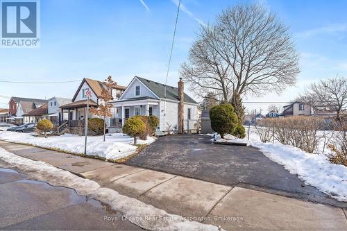 88 GRAHAM AVENUE N  Hamilton, ON L8H 4J9