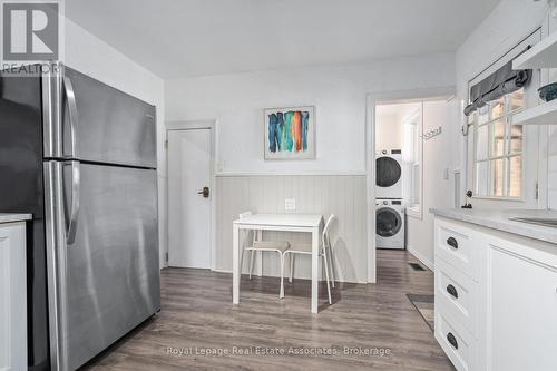 88 Graham Avenue N, Hamilton, ON - Indoor