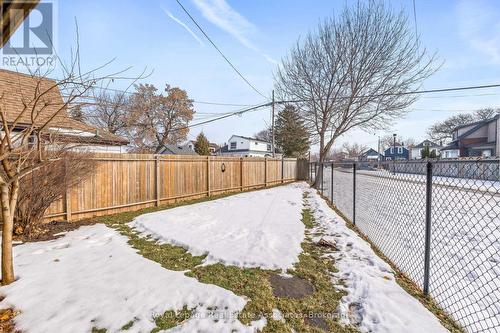 88 Graham Avenue N, Hamilton, ON - Outdoor
